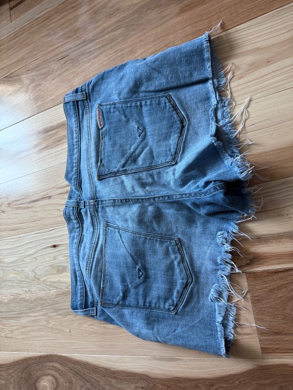 Hudson Jeans Light Blue Distressed Frayed Hem Denim Shorts - Picture 6 of 9